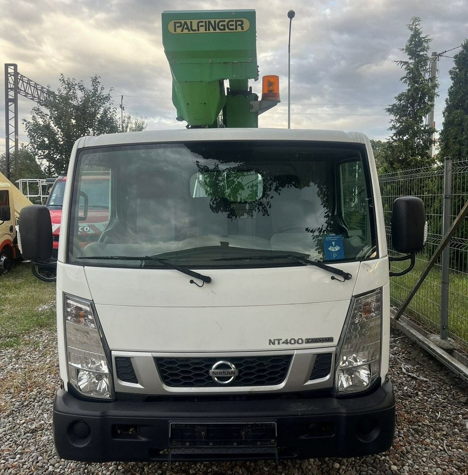 Nissan Cabstar Zwyżka Podmośnik Koszowy PALFINGER P240 AXE UDT - Camión con plataforma elevadora: foto 2 Nissan Cabstar Zwyżka Podmośnik Koszowy PALFINGER P240 AXE UDT - Camión con plataforma elevadora: foto 2