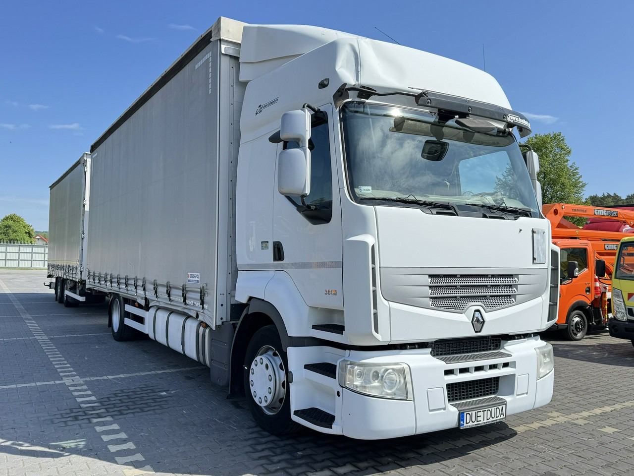 Renault Premium 380 DXi Euro 5 Firana 19 Palet Dach Zsuwany 18ton DMC - Camión lona: foto 4 Renault Premium 380 DXi Euro 5 Firana 19 Palet Dach Zsuwany 18ton DMC - Camión lona: foto 4