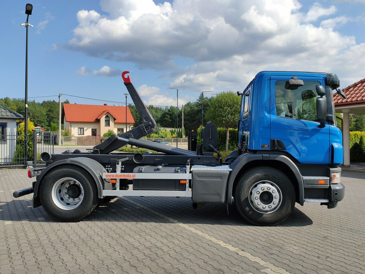 Scania P 280 N321 EURO 5 Hakowiec Hak 4x2 SKIBICKI - Multibasculante camión: foto 2 Scania P 280 N321 EURO 5 Hakowiec Hak 4x2 SKIBICKI - Multibasculante camión: foto 2