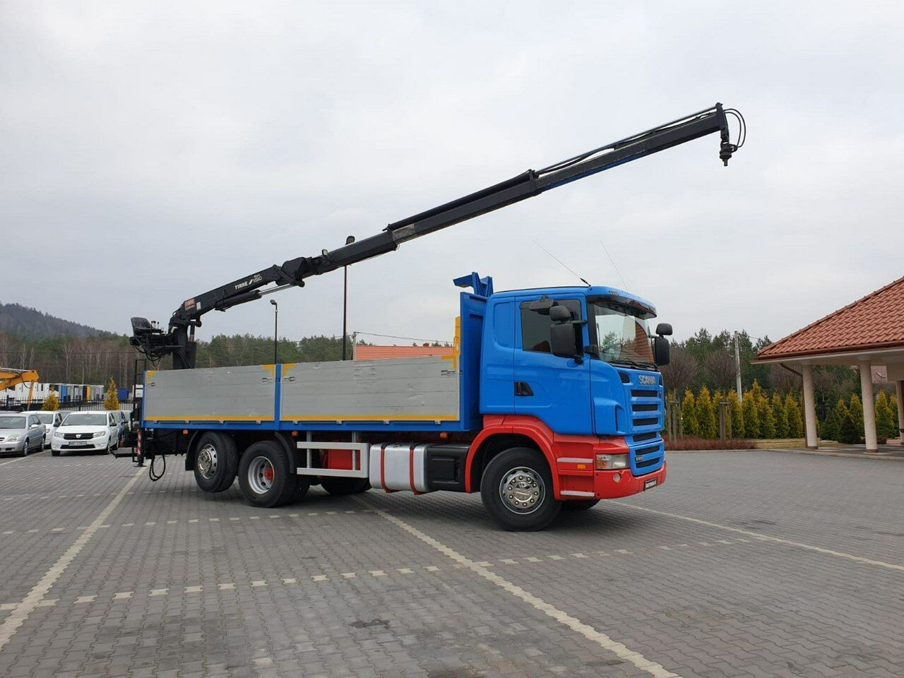 Scania R 400 LB 6x2 HDS Budowlanka Widły Oś Skrętna Super Stan - Camión caja abierta, Camión grúa: foto 4 Scania R 400 LB 6x2 HDS Budowlanka Widły Oś Skrętna Super Stan - Camión caja abierta, Camión grúa: foto 4