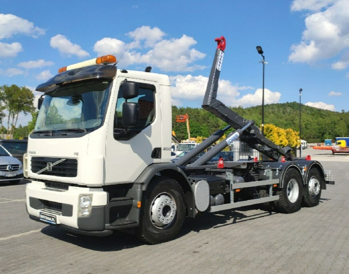 Volvo FE 26.300 Hakowiec Napęd 6x2 Oś Skrętna - Multibasculante camión: foto 1 Volvo FE 26.300 Hakowiec Napęd 6x2 Oś Skrętna - Multibasculante camión: foto 1