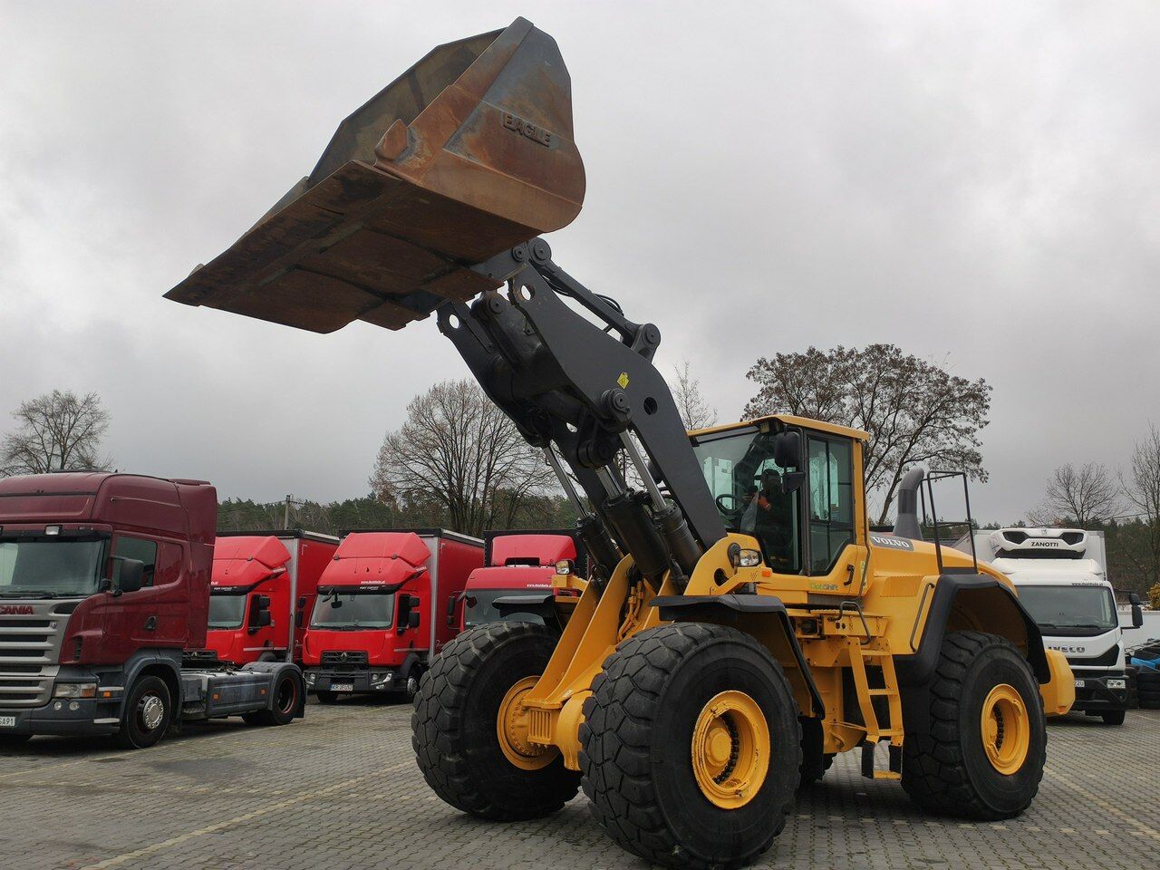 Volvo L 220G - Cargadora de ruedas: foto 2 Volvo L 220G - Cargadora de ruedas: foto 2