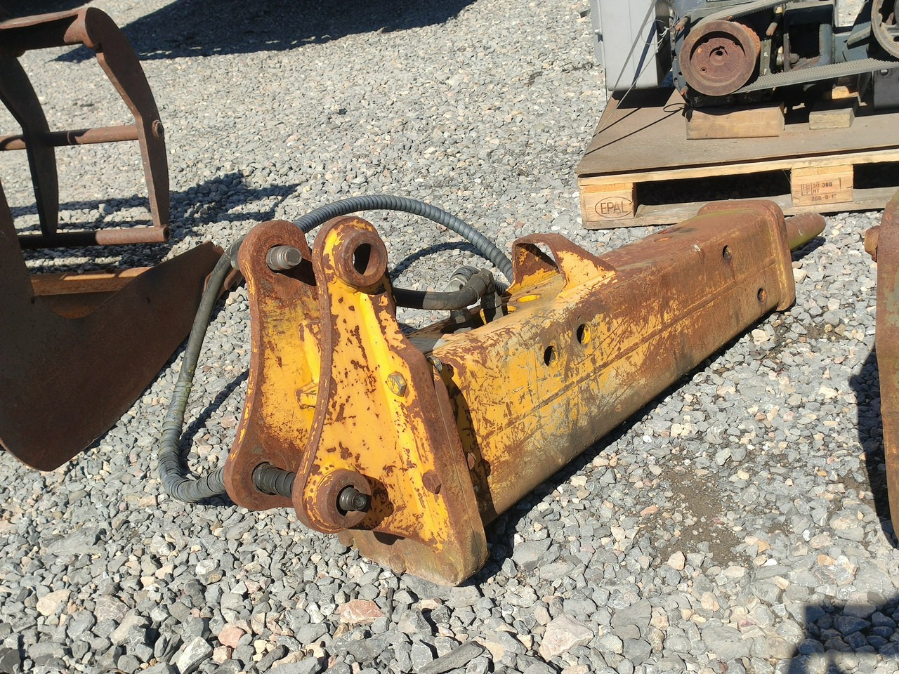 Inny Socomec DMS310 Młot Wyburzeniowy Mało Używany !!! - Martillo hidráulico para Maquinaria de construcción: foto 3 Inny Socomec DMS310 Młot Wyburzeniowy Mało Używany !!! - Martillo hidráulico para Maquinaria de construcción: foto 3