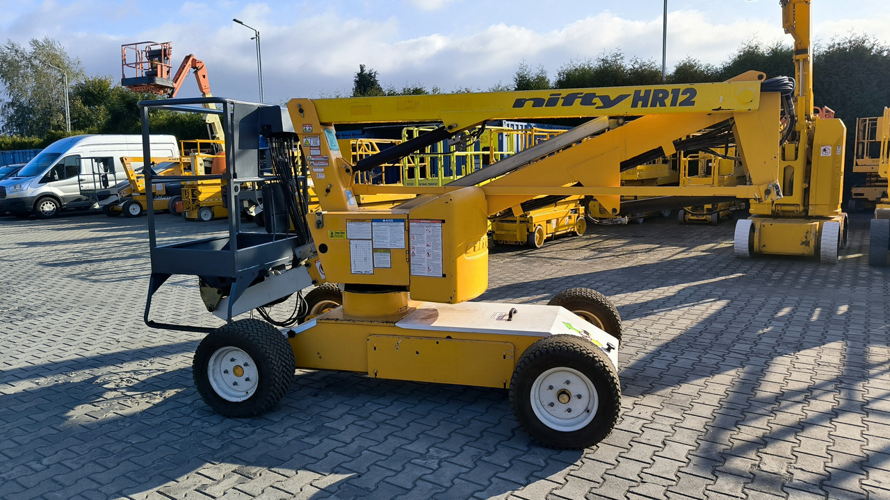 NIFTYLIFT HR 12 NE - Plataforma articulada: foto 2 NIFTYLIFT HR 12 NE - Plataforma articulada: foto 2