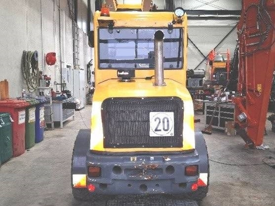 Eurotrac W13 - Minicargadora: foto 4 Eurotrac W13 - Minicargadora: foto 4