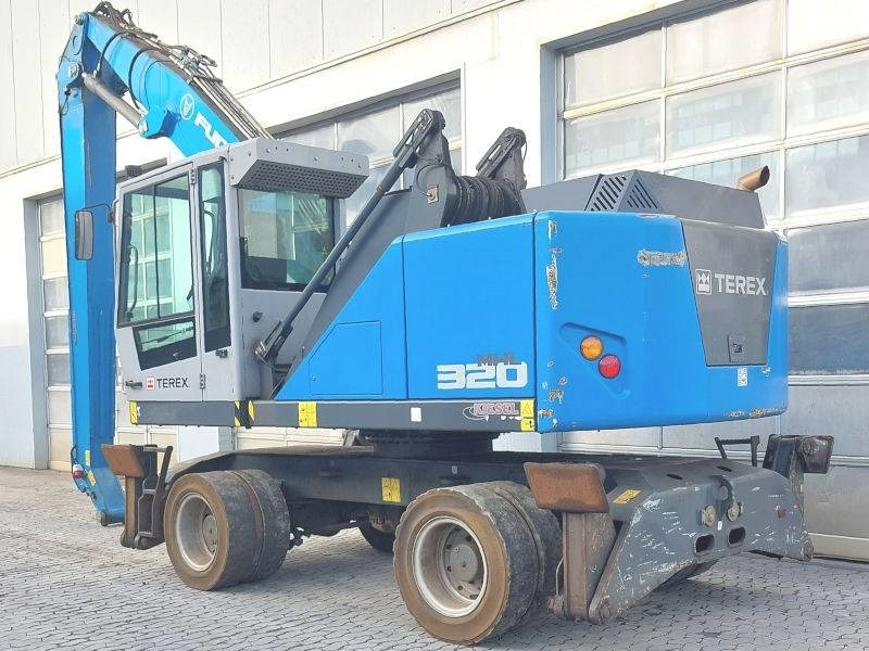 Fuchs MHL 320 F - Manipulador de materiales: foto 3 Fuchs MHL 320 F - Manipulador de materiales: foto 3