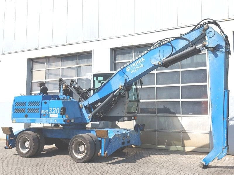 Fuchs MHL 320 F - Manipulador de materiales: foto 4 Fuchs MHL 320 F - Manipulador de materiales: foto 4