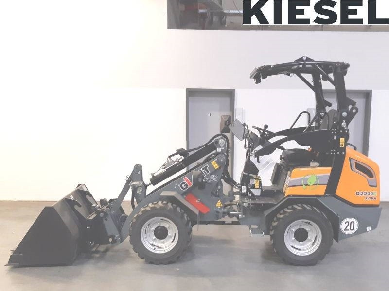 Giant G 2200 E X-Tra Elektro - Minicargadora: foto 1 Giant G 2200 E X-Tra Elektro - Minicargadora: foto 1