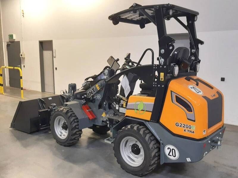 Giant G 2200 E X-Tra Elektro / electric - Minicargadora: foto 3 Giant G 2200 E X-Tra Elektro / electric - Minicargadora: foto 3