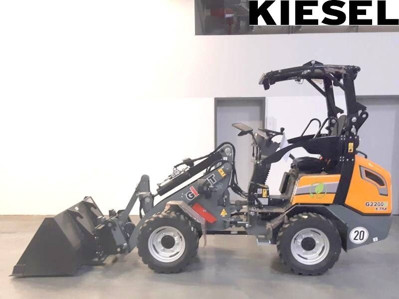 Giant G 2200 E X-Tra Elektro / electric - Minicargadora: foto 1 Giant G 2200 E X-Tra Elektro / electric - Minicargadora: foto 1