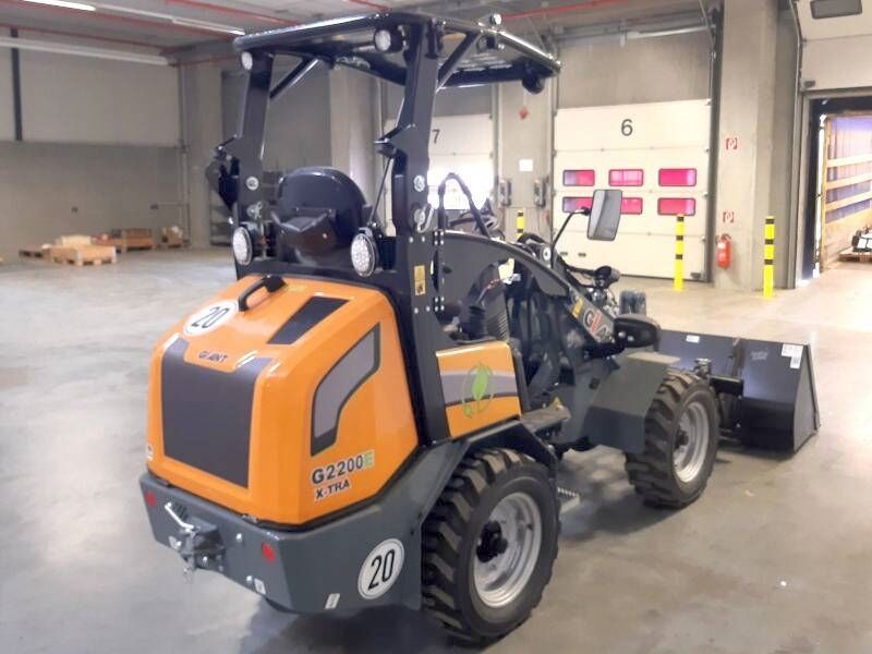 Giant G 2200 E X-Tra Elektro / electric - Minicargadora: foto 4 Giant G 2200 E X-Tra Elektro / electric - Minicargadora: foto 4
