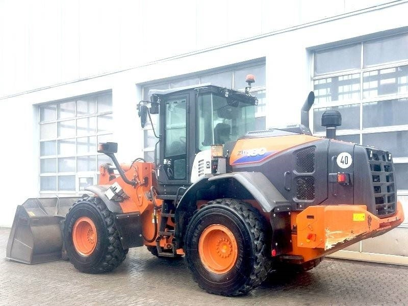 Hitachi ZW 180-6 - Cargadora de ruedas: foto 3 Hitachi ZW 180-6 - Cargadora de ruedas: foto 3