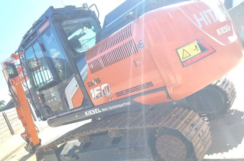 Hitachi ZX 160 LC-7 - Excavadora de cadenas: foto 3 Hitachi ZX 160 LC-7 - Excavadora de cadenas: foto 3