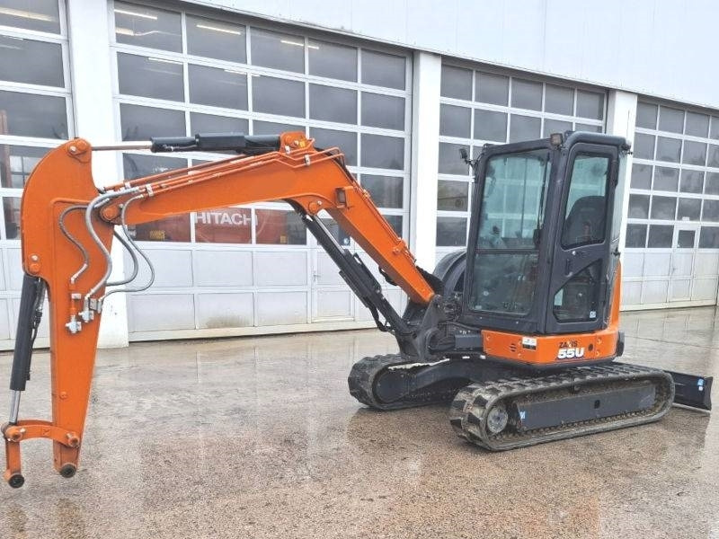 Hitachi ZX 55 U-6 - Miniexcavadora: foto 2 Hitachi ZX 55 U-6 - Miniexcavadora: foto 2