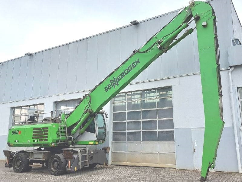Sennebogen 830 E - Manipulador de materiales: foto 4 Sennebogen 830 E - Manipulador de materiales: foto 4