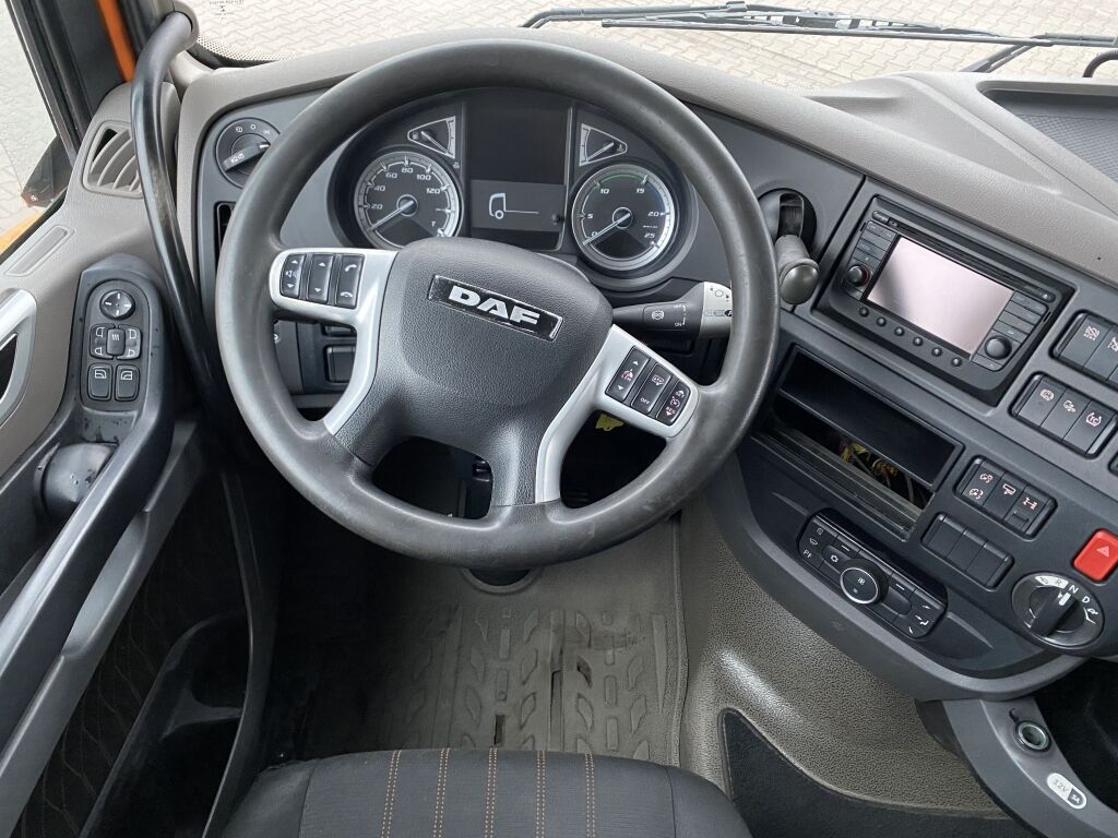 Cabeza tractora DAF XF 450: foto 18 Cabeza tractora DAF XF 450: foto 18
