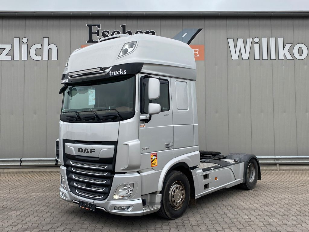 DAF XF 530 | Retarder*SSC*Standklima*Navi*Skylights - Cabeza tractora: foto 1 DAF XF 530 | Retarder*SSC*Standklima*Navi*Skylights - Cabeza tractora: foto 1