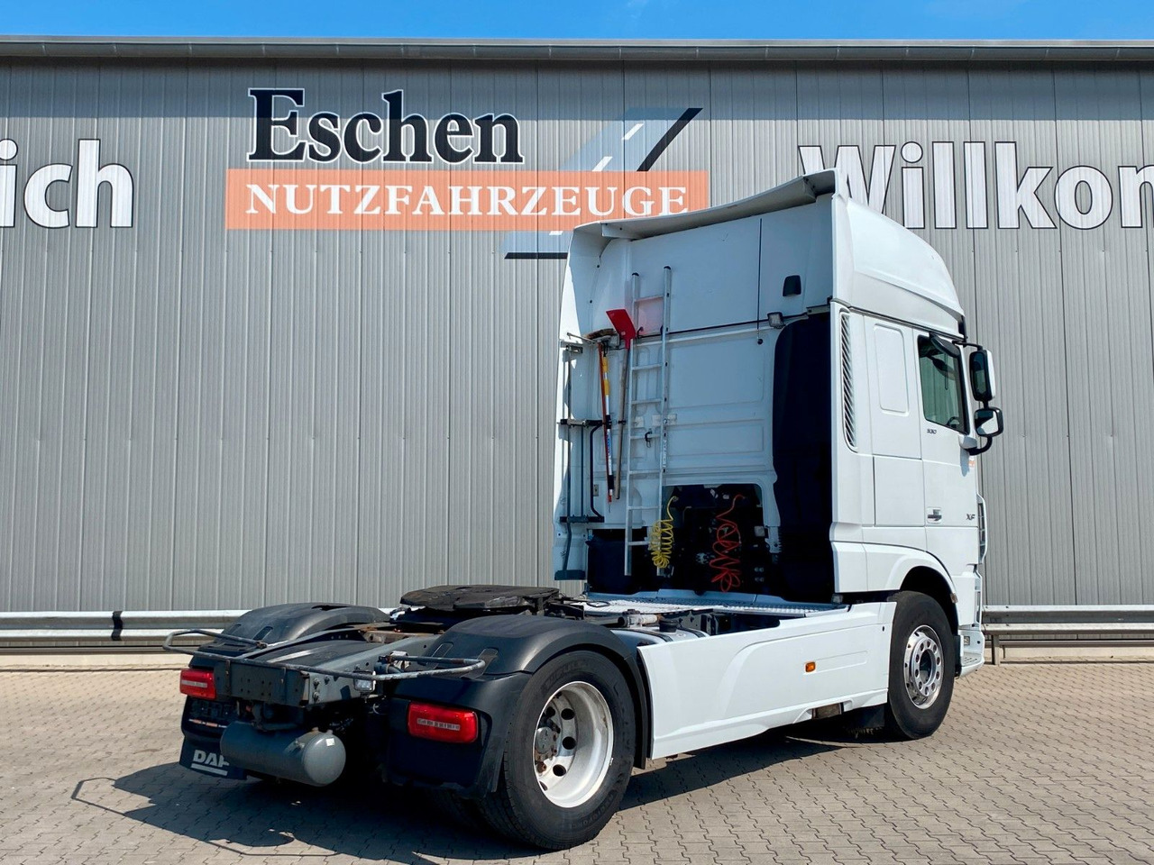 DAF XF 530 Super Space Cab | Hydraulik*Standklima - Cabeza tractora: foto 5 DAF XF 530 Super Space Cab | Hydraulik*Standklima - Cabeza tractora: foto 5