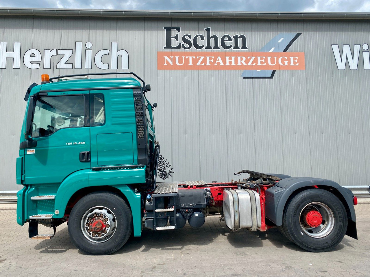 MAN TGS 18.460 4x4 HYDRO|Hydraulik*Navi*ACC*Retarder - Cabeza tractora: foto 2 MAN TGS 18.460 4x4 HYDRO|Hydraulik*Navi*ACC*Retarder - Cabeza tractora: foto 2