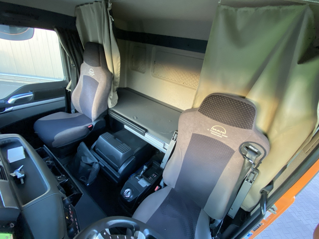 MAN TGX 18.420 4x2 BLS - Cabeza tractora: foto 5 MAN TGX 18.420 4x2 BLS - Cabeza tractora: foto 5