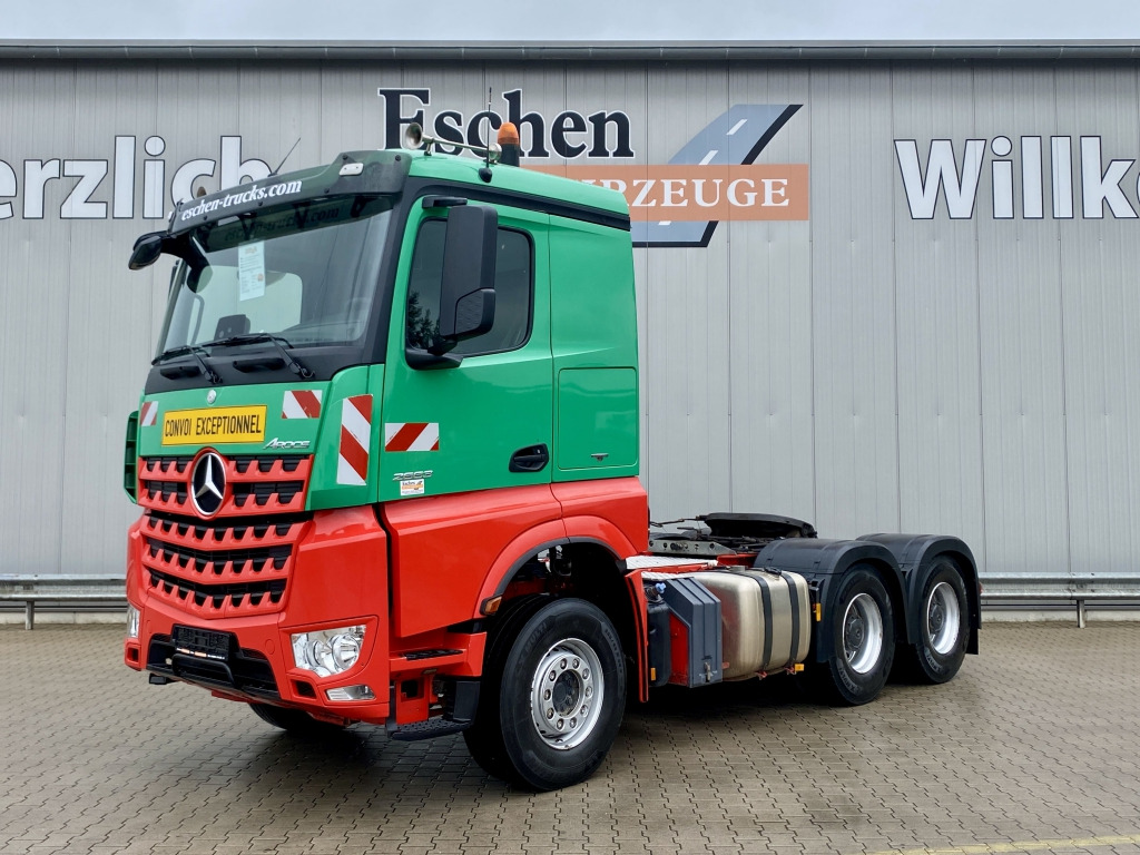 Mercedes-Benz 2663 LS Arocs 6x4 - Cabeza tractora: foto 1 Mercedes-Benz 2663 LS Arocs 6x4 - Cabeza tractora: foto 1