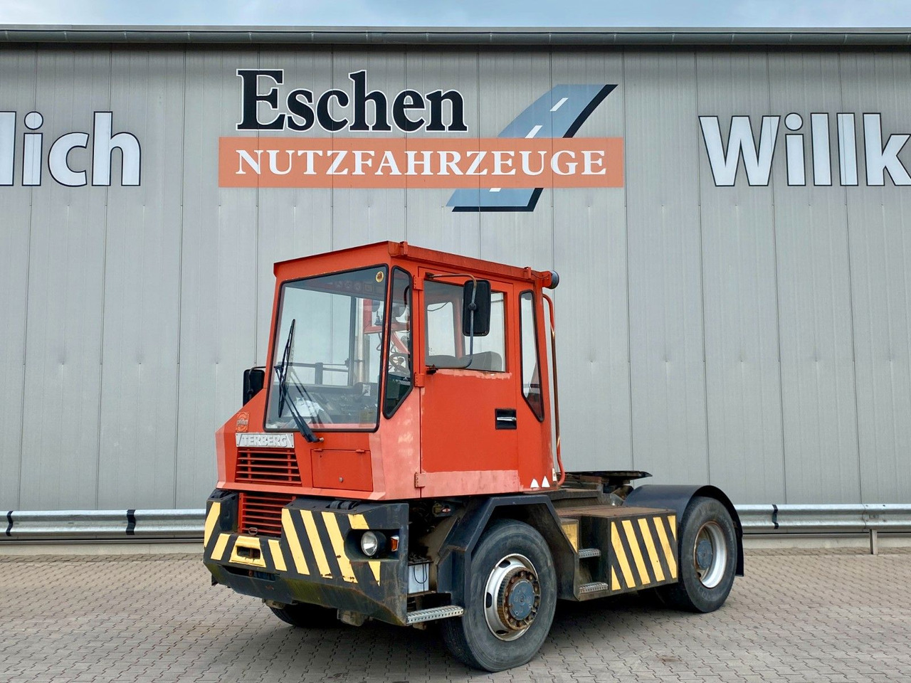 Terberg RT20 4x4 Rangierfahrzeug | Automatik - Camión: foto 1 Terberg RT20 4x4 Rangierfahrzeug | Automatik - Camión: foto 1