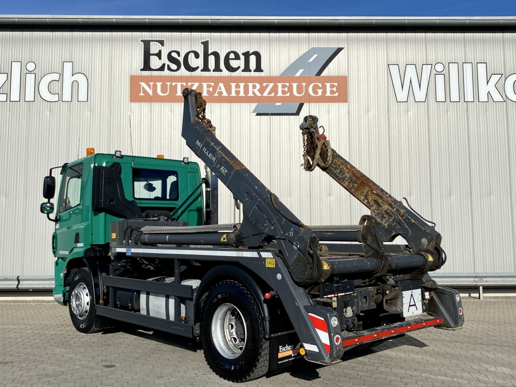 DAF CF 450 - Portacontenedor de cadenas camión: foto 4 DAF CF 450 - Portacontenedor de cadenas camión: foto 4