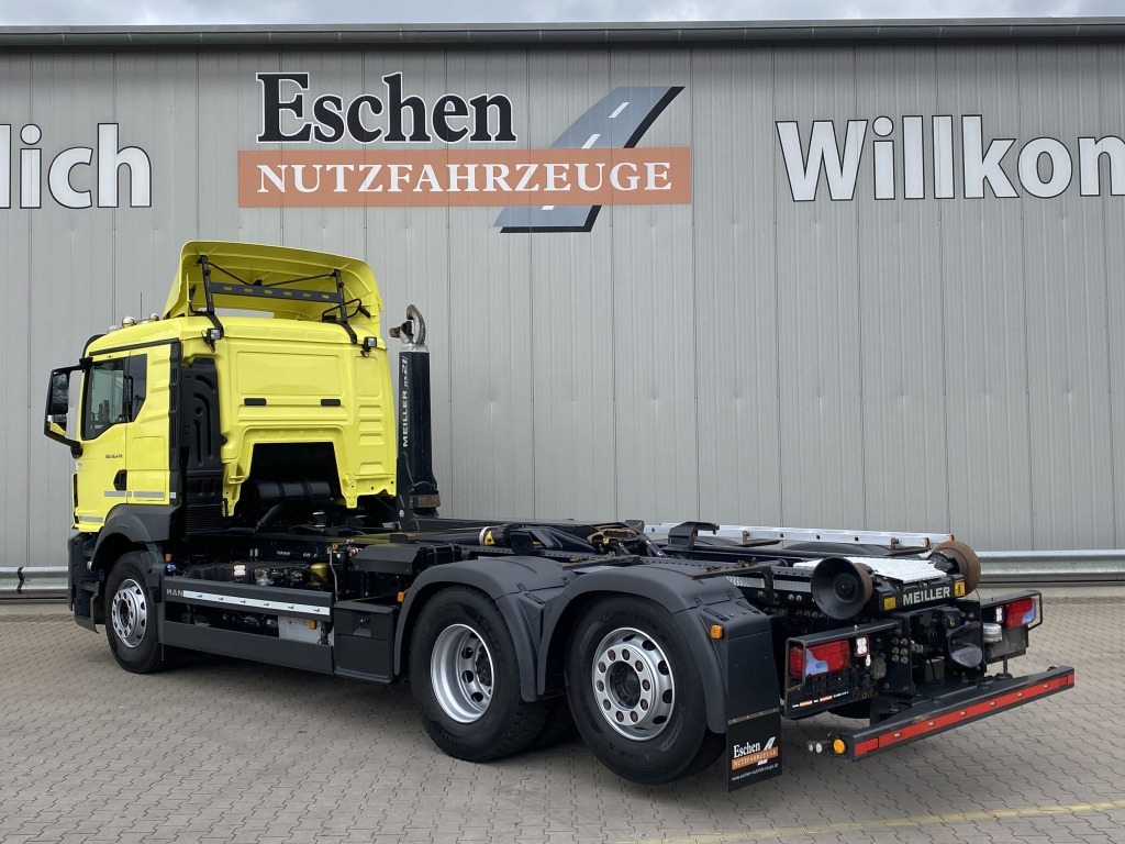 MAN TGS 26.470 6x2-4 BL - Multibasculante camión: foto 4 MAN TGS 26.470 6x2-4 BL - Multibasculante camión: foto 4