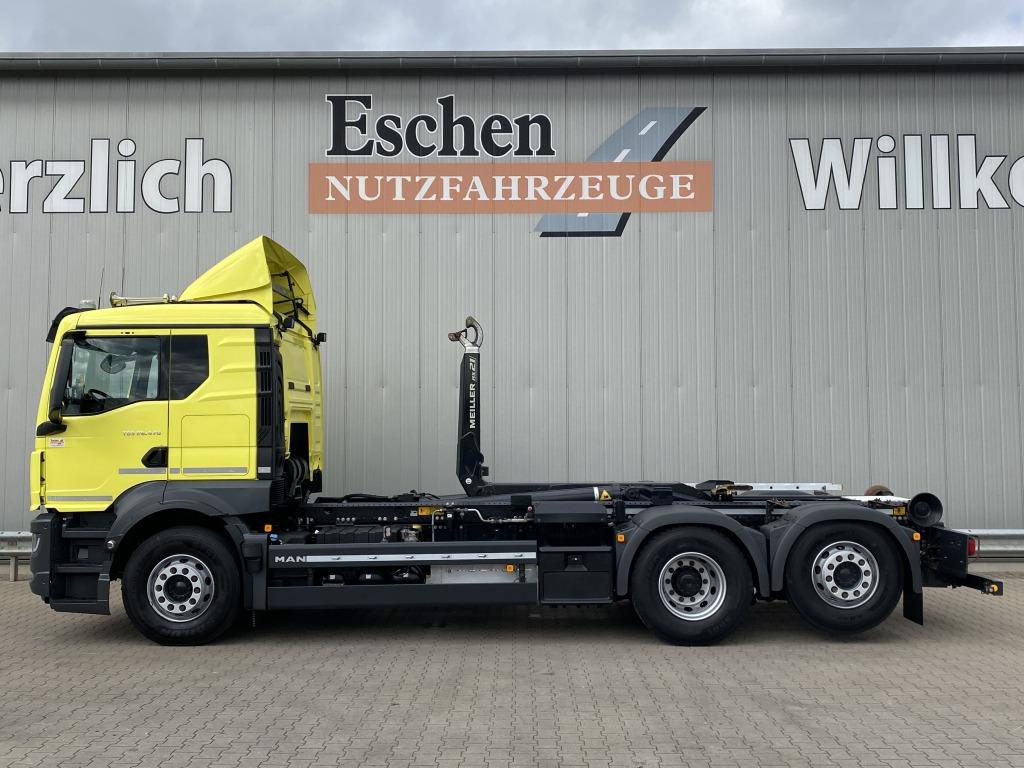 MAN TGS 26.470 6x2-4 BL - Multibasculante camión: foto 3 MAN TGS 26.470 6x2-4 BL - Multibasculante camión: foto 3