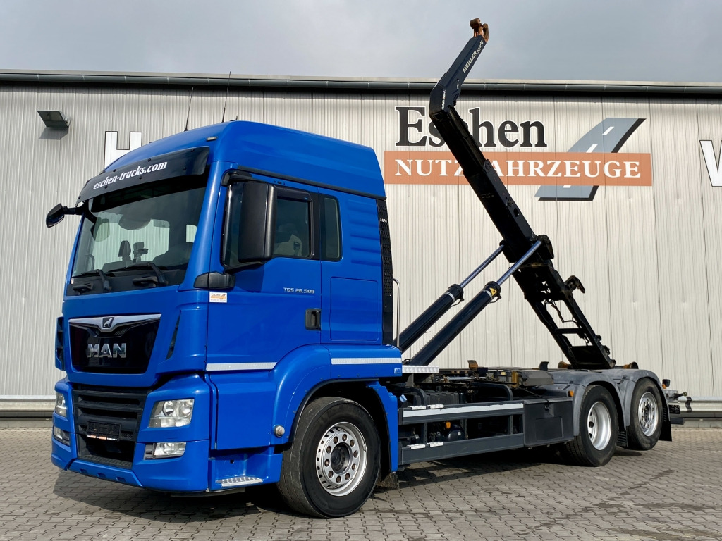 MAN TGS 26.500 6x2-4 LL - Multibasculante camión: foto 1 MAN TGS 26.500 6x2-4 LL - Multibasculante camión: foto 1