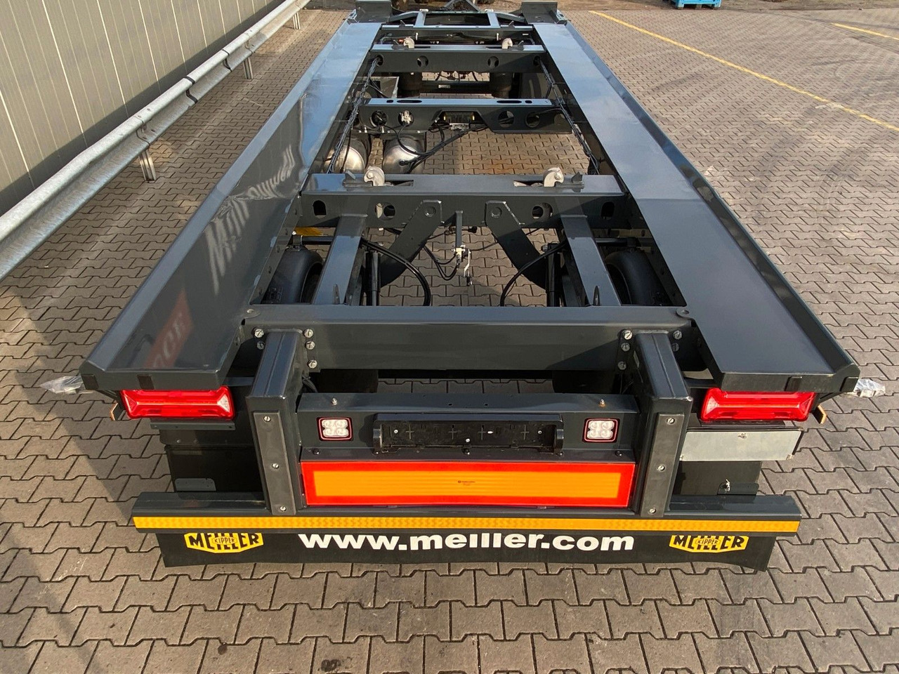 Meiller MG 18 ZO 5,4 | NEU*Werkzeugkasten - Remolque multilift/ Portacontenedores de cadenas: foto 5 Meiller MG 18 ZO 5,4 | NEU*Werkzeugkasten - Remolque multilift/ Portacontenedores de cadenas: foto 5