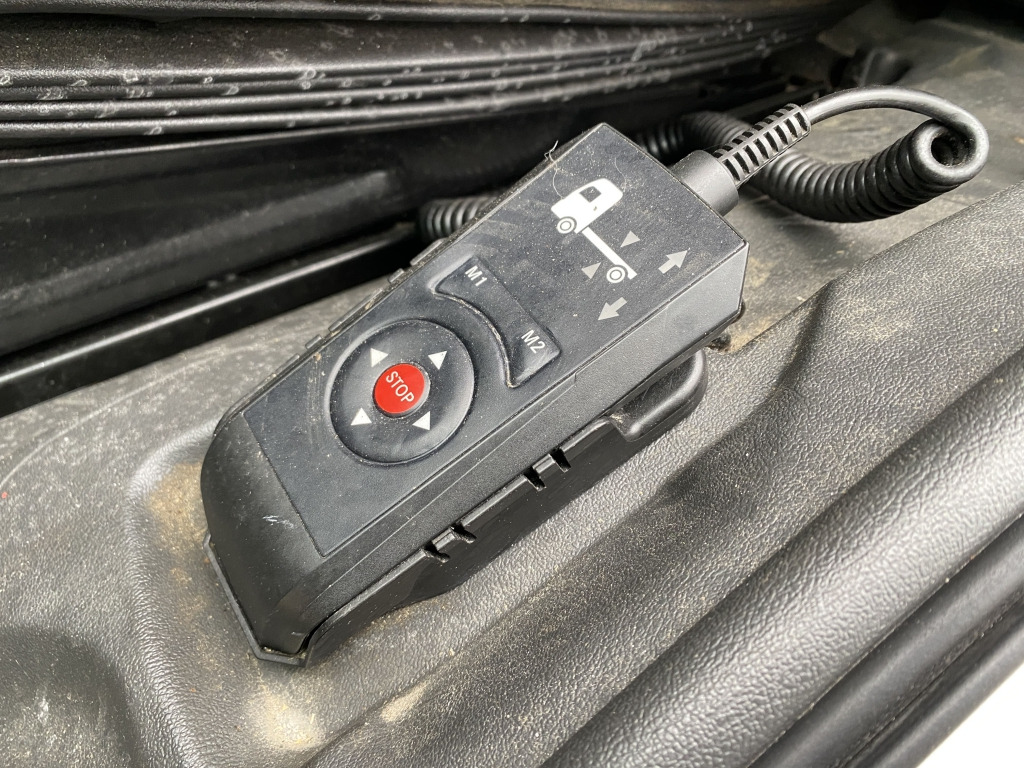 Mercedes-Benz 1523 L Atego / Dhollandia LBW - Frigorífico camión: foto 4 Mercedes-Benz 1523 L Atego / Dhollandia LBW - Frigorífico camión: foto 4