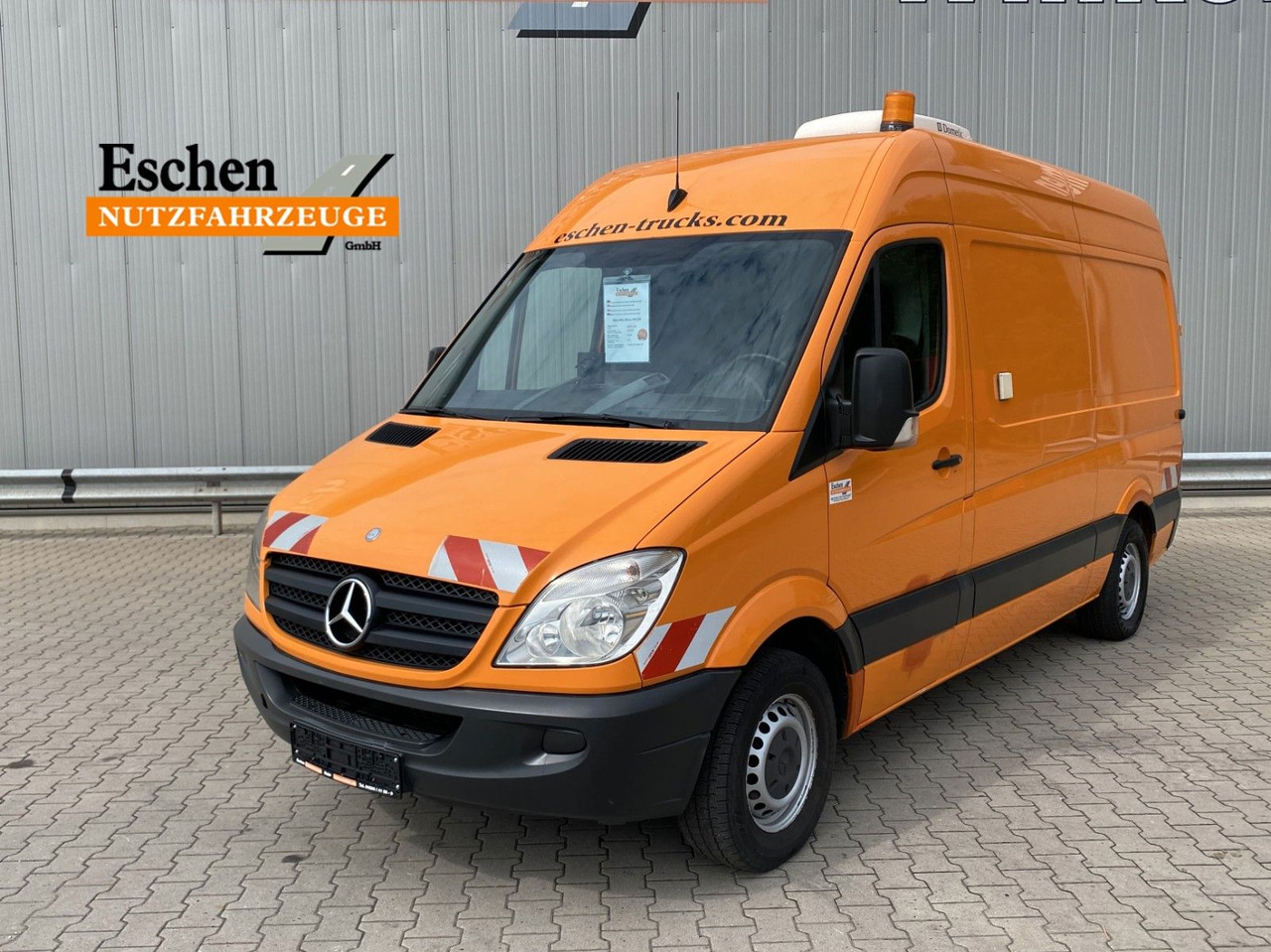 Mercedes-Benz 315 CDI Kamerawagen| PC-Setup*Standklima*RFK*AHK - Furgoneta de pasajeros: foto 1 Mercedes-Benz 315 CDI Kamerawagen| PC-Setup*Standklima*RFK*AHK - Furgoneta de pasajeros: foto 1