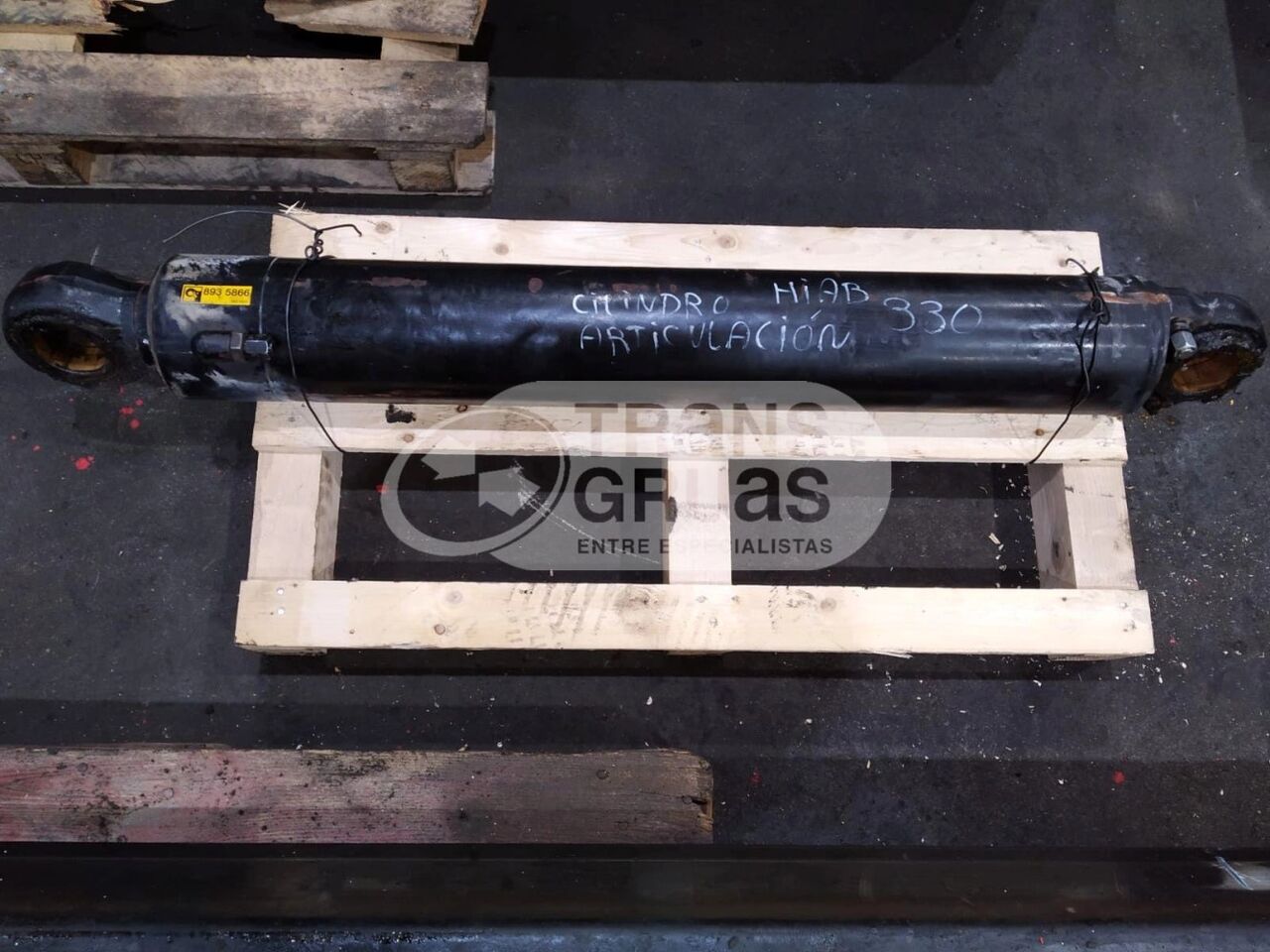 Brazo secundario grúa Hiab 330-5 - Grúa para camión: foto 2 Brazo secundario grúa Hiab 330-5 - Grúa para camión: foto 2