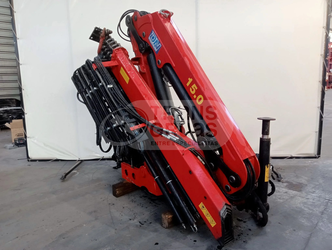 Grúa hidráulica DN 15055 - Grúa para camión: foto 4 Grúa hidráulica DN 15055 - Grúa para camión: foto 4