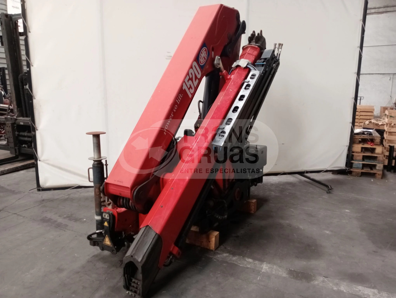 Grúa hidráulica HMF 1520 K4 - Grúa para camión: foto 1 Grúa hidráulica HMF 1520 K4 - Grúa para camión: foto 1