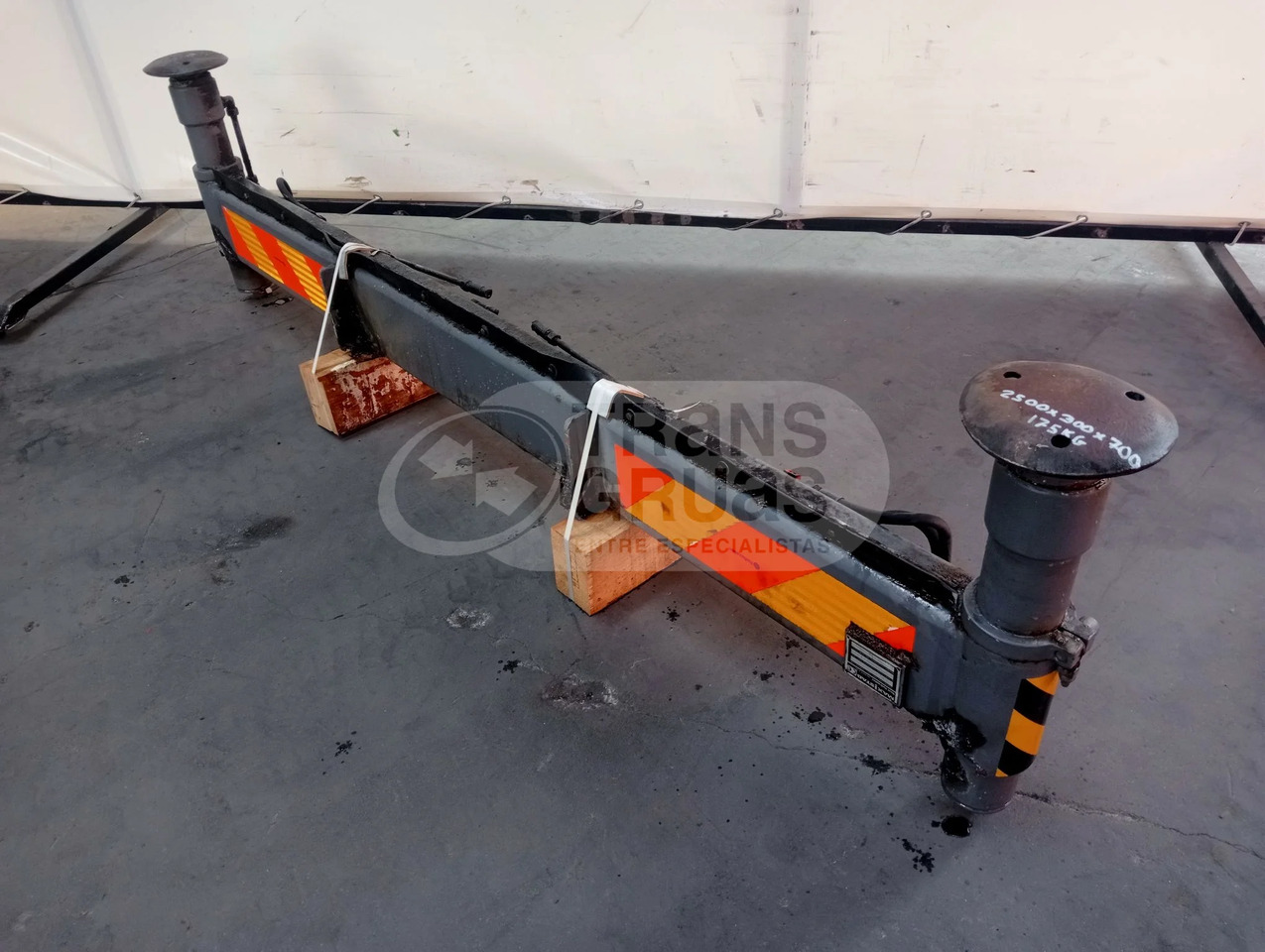 Estabilizador fijo a 2.300 mm - Implemento para Grúa: foto 3 Estabilizador fijo a 2.300 mm - Implemento para Grúa: foto 3