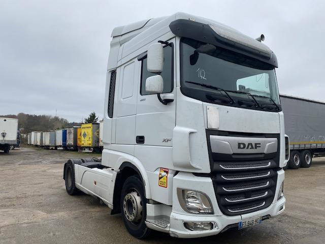 Cabeza tractora DAF XF 480: foto 1