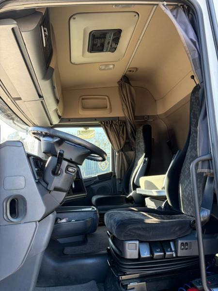 Scania R 490 - Cabeza tractora: foto 4 Scania R 490 - Cabeza tractora: foto 4