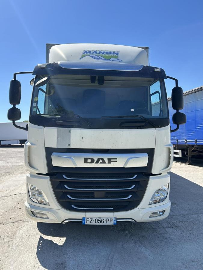 DAF CF 340 - Camión caja cerrada: foto 2 DAF CF 340 - Camión caja cerrada: foto 2