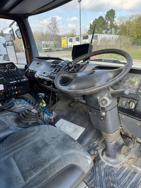 Barredora vial Mercedes Atego: foto 11
