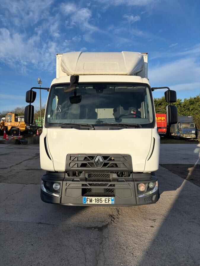 Renault D-Series 14 - Camión caja cerrada: foto 2 Renault D-Series 14 - Camión caja cerrada: foto 2