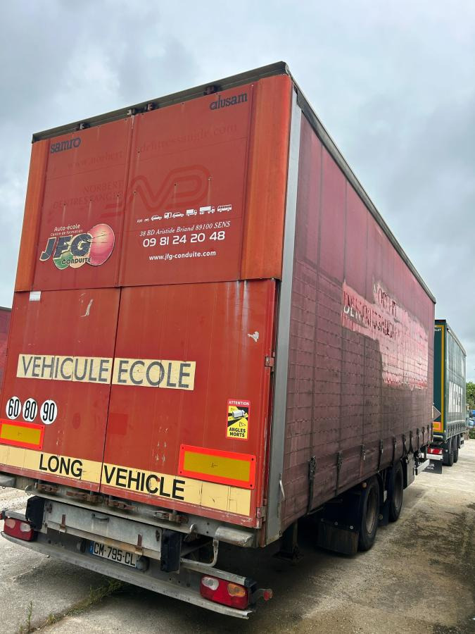 Remolque con toldo Samro: foto 6