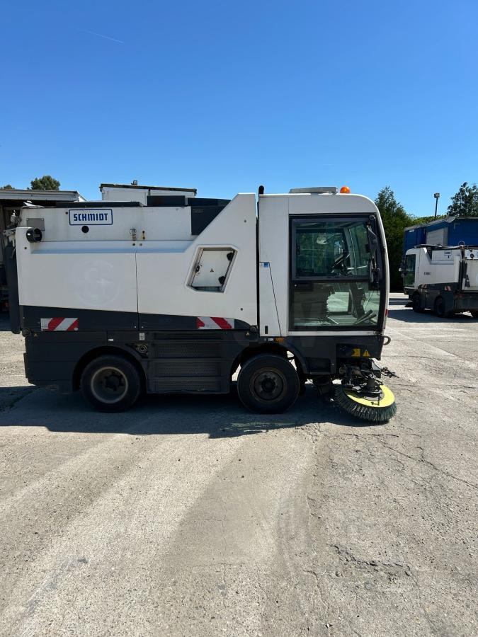 Schmidt Clingo 500 Compact 400 - Barredora vial: foto 1 Schmidt Clingo 500 Compact 400 - Barredora vial: foto 1