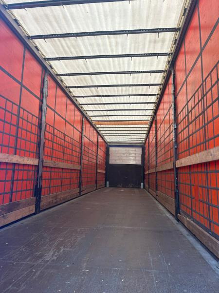 Schmitz Cargobull - Semirremolque lona: foto 4 Schmitz Cargobull - Semirremolque lona: foto 4