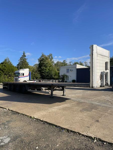 Schmitz Cargobull  - Semirremolque plataforma/ Caja abierta: foto 1 Schmitz Cargobull  - Semirremolque plataforma/ Caja abierta: foto 1