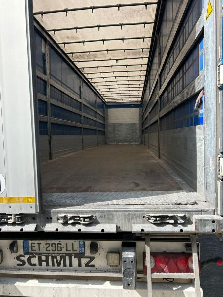 Schmitz Cargobull - Semirremolque lona: foto 5 Schmitz Cargobull - Semirremolque lona: foto 5