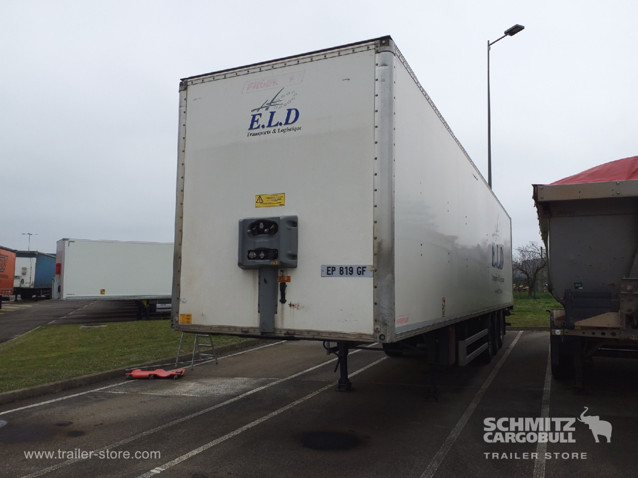 FRUEHAUF Dryfreight Standard Roller shutter door - Caja cerrada semirremolque: foto 4 FRUEHAUF Dryfreight Standard Roller shutter door - Caja cerrada semirremolque: foto 4