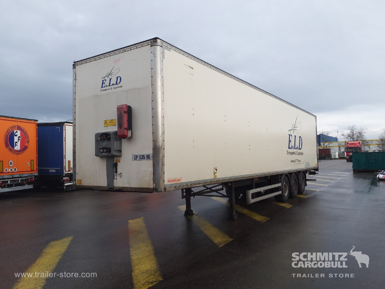 FRUEHAUF Dryfreight Standard Roller shutter door - Caja cerrada semirremolque: foto 4 FRUEHAUF Dryfreight Standard Roller shutter door - Caja cerrada semirremolque: foto 4