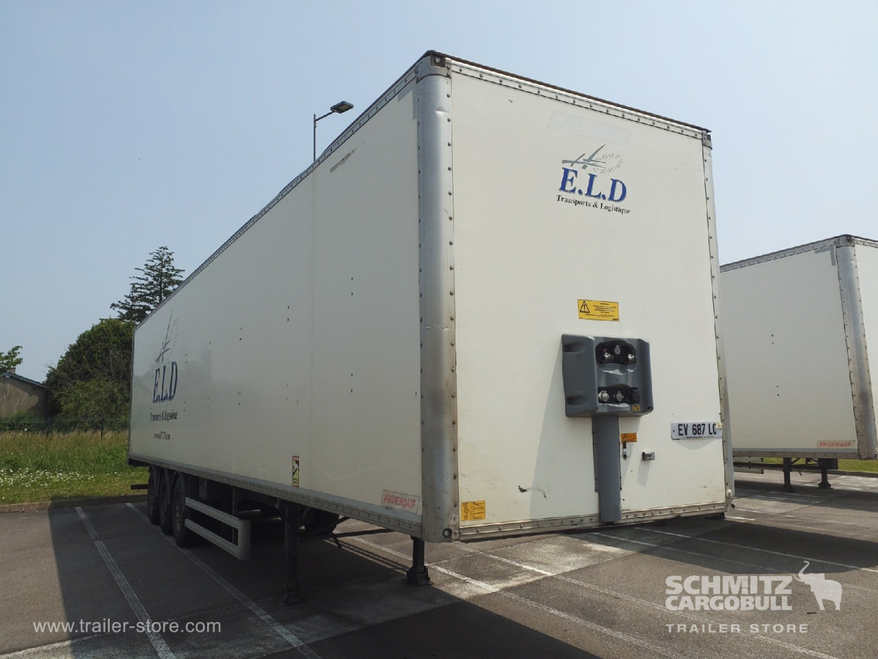 FRUEHAUF Dryfreight Standard Roller shutter door - Caja cerrada semirremolque: foto 1 FRUEHAUF Dryfreight Standard Roller shutter door - Caja cerrada semirremolque: foto 1